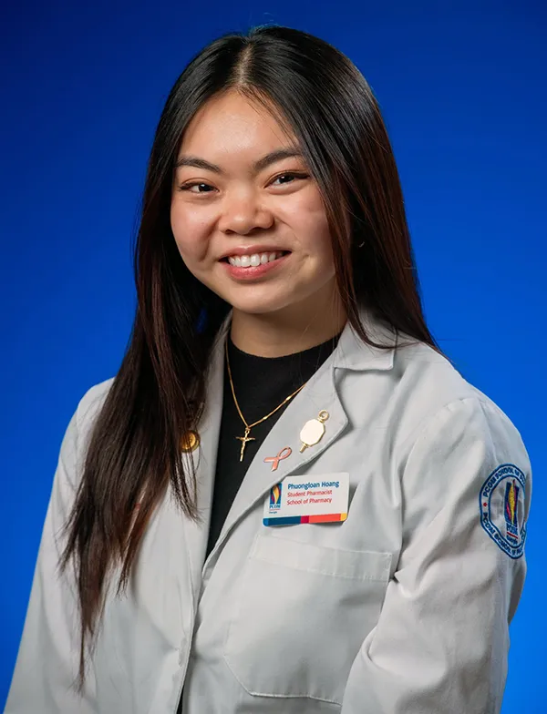 Professional headshot photo of PCOM Georgia pharmacy student Phuongloan Hoang (PharmD '25)
